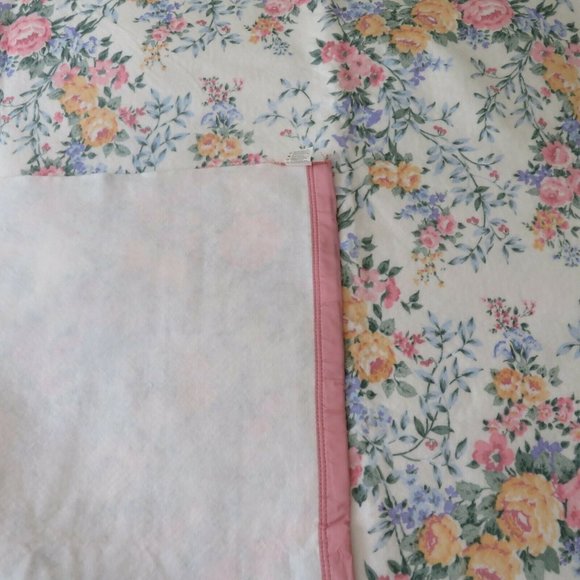 Vintage Acrylic Blend Pink Floral Thermal Blanket Satin Trim Twin 70 x 94 USA - Picture 5 of 9